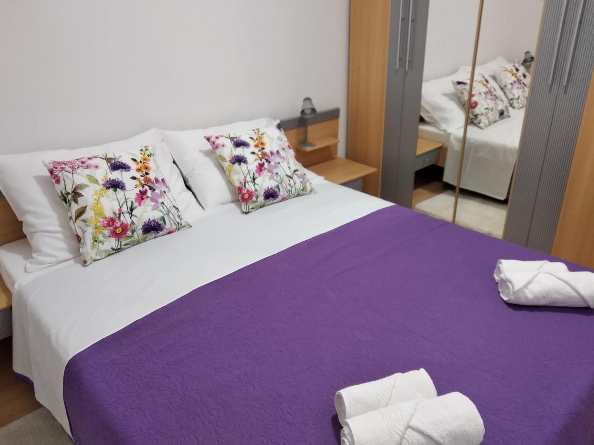 Apartment Savic สตารีกราด-ปาเคลนีซา ภายนอก รูปภาพ